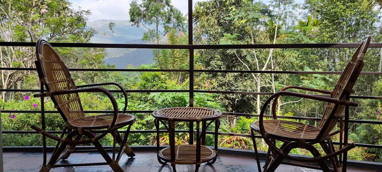 Le Farmhouse Munnar Anachal Bagian luar foto