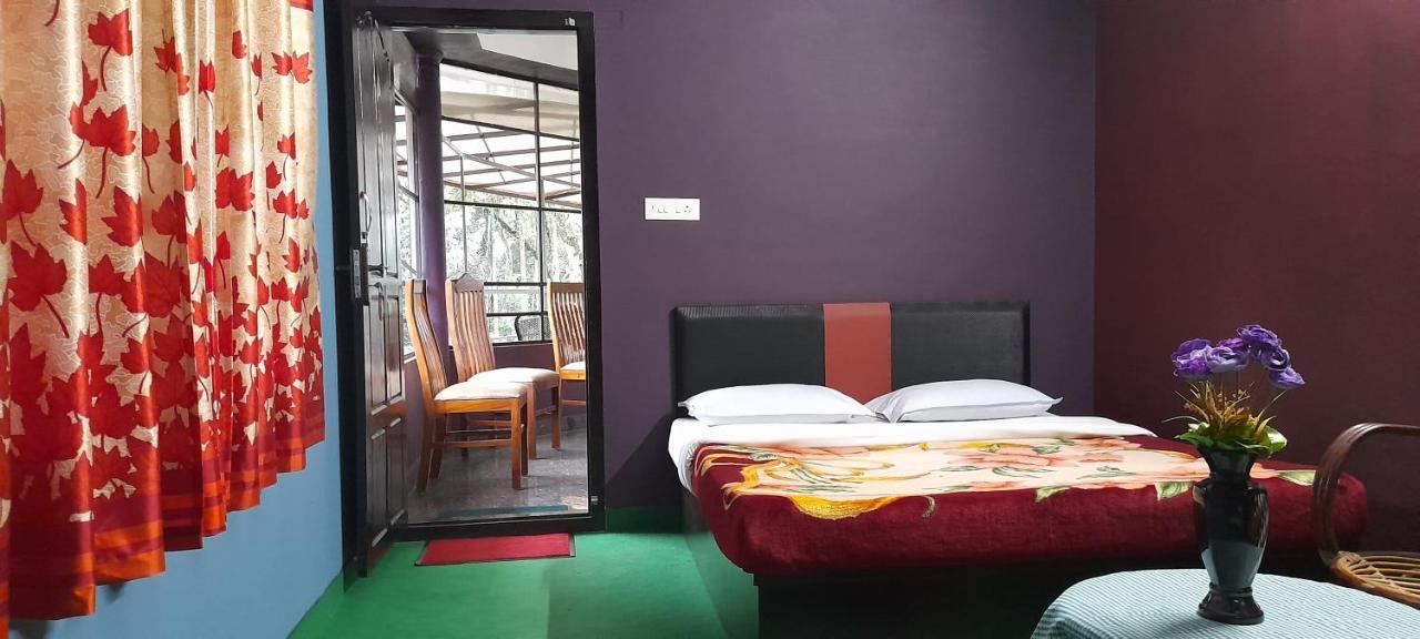 Le Farmhouse Munnar Anachal Bagian luar foto