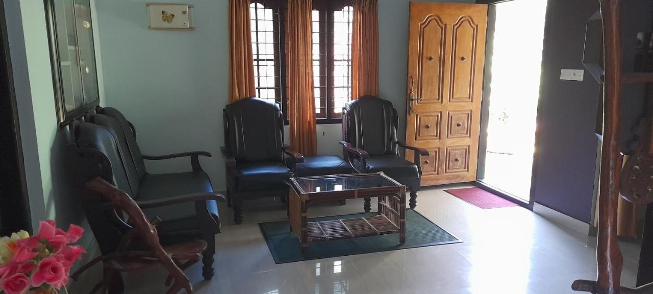 Le Farmhouse Munnar Anachal Bagian luar foto