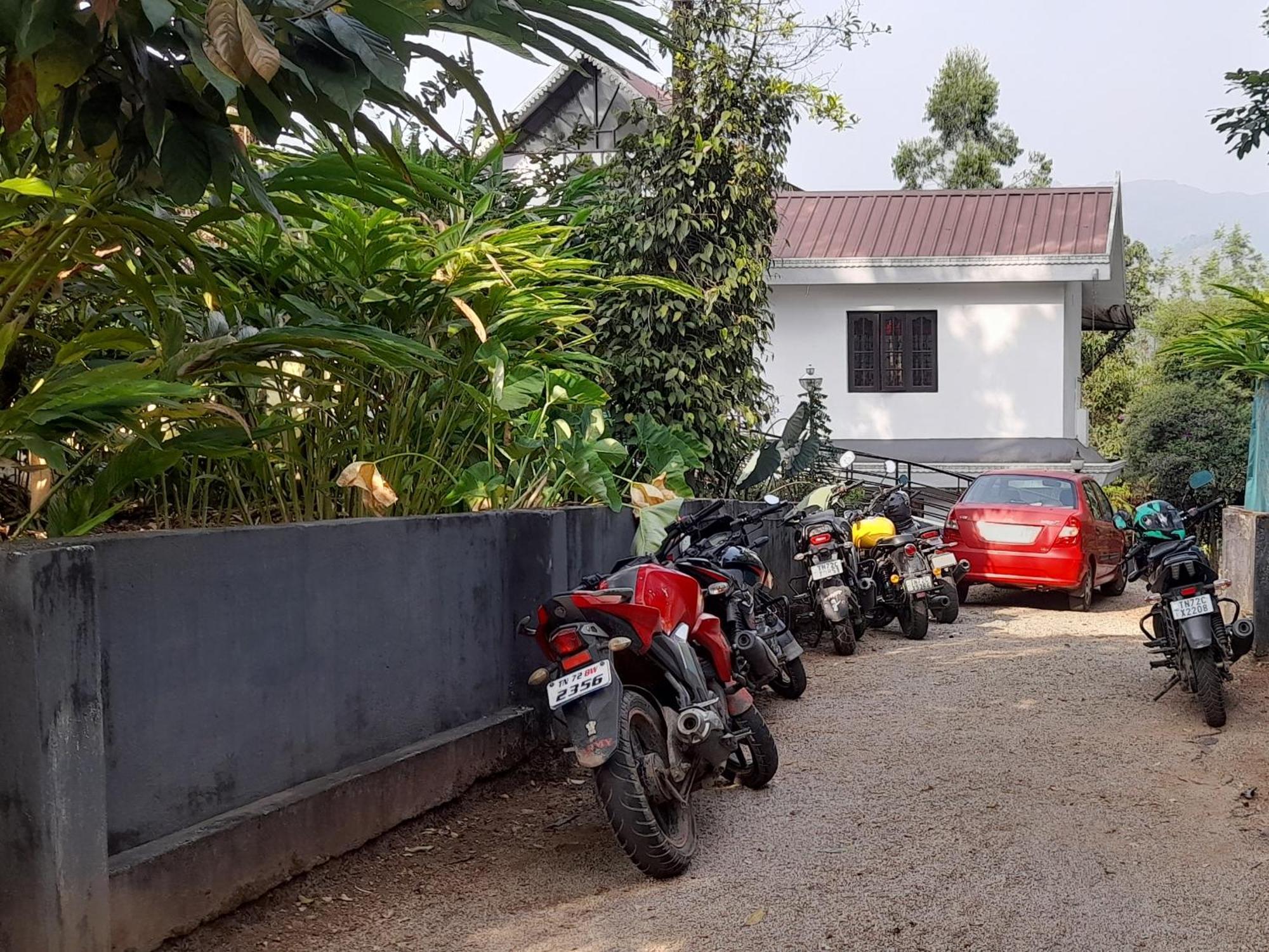 Le Farmhouse Munnar Anachal Bagian luar foto